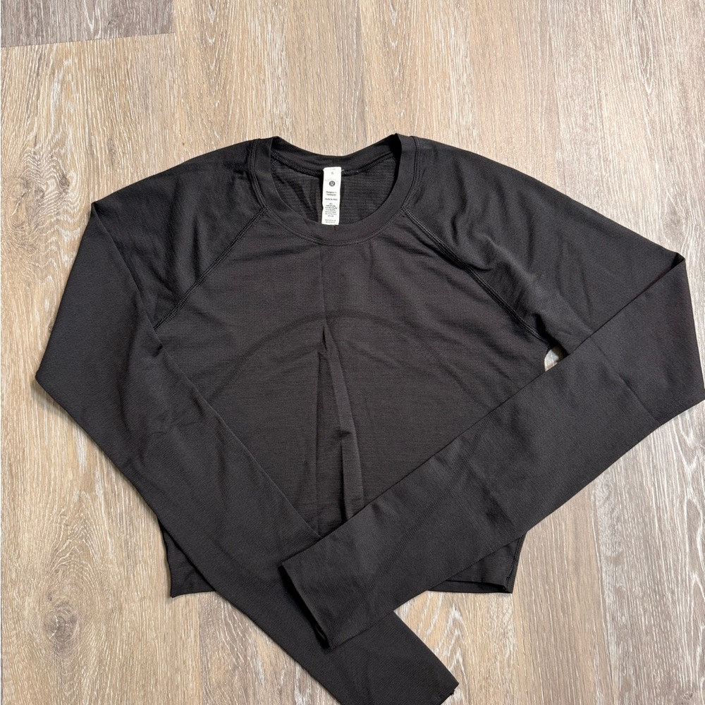 Lululemon Swiftly Tech Cropped Long Sleeve